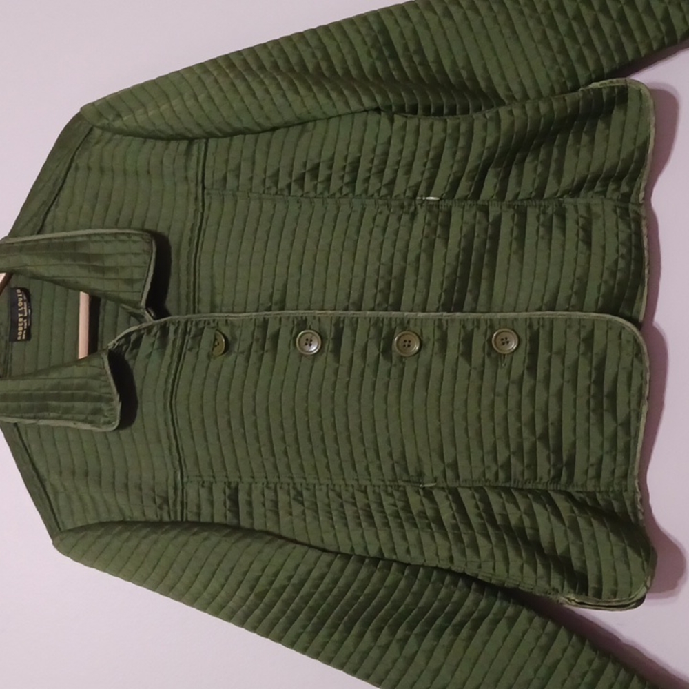 Robert Louis Jacket Emerald Green zippered pockets   5 Button closure Collar